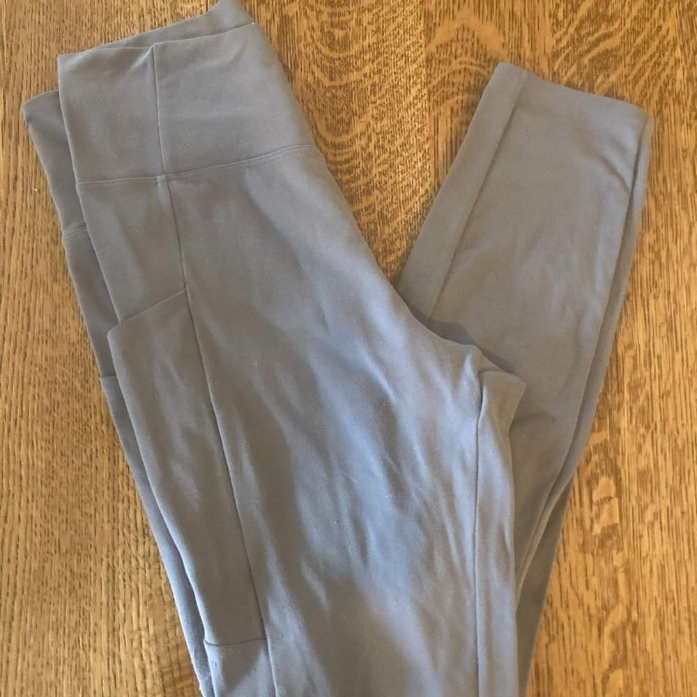 Women's Size M REI Leggins